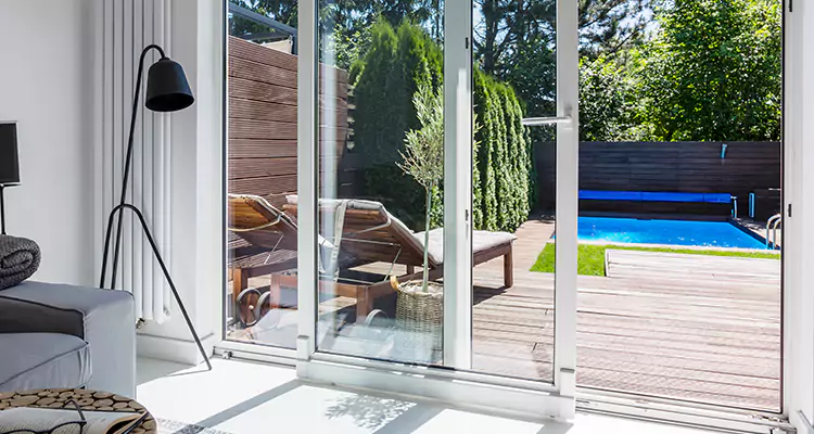 Fixing A Sliding Screen Door Roller in Palm Bay, FL